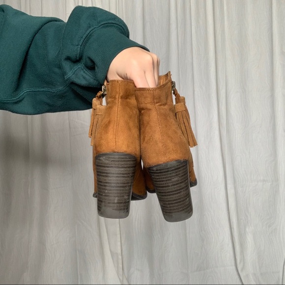 ESPRIT brown suede tassel booties - Picture 3 of 5